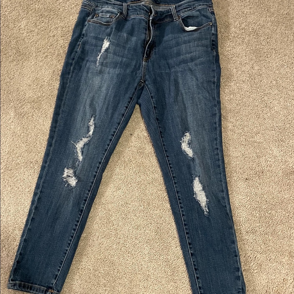 Blue Jean ripped pants